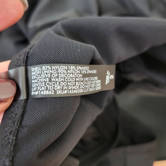 Torrid Wireless Mid Lace Trimmed Swim Dress With Brief 2X Mesh Lining UPF 50+ - Picture 11 of 12